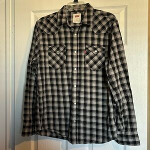 Levi’s men’s plaid long sleeve pearl snap flannel shirt size medium